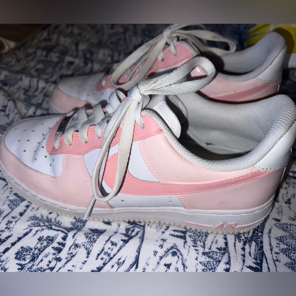 Custom painted pink Nike Air Force 1 size 8